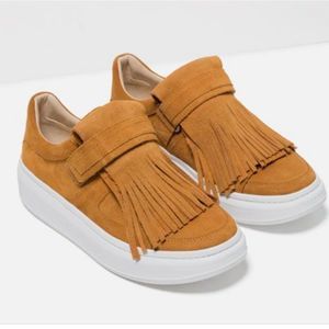 Zara Fringe Sneakers 